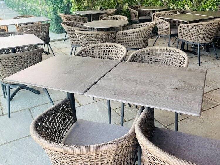 בית מלון כפרי Boston West