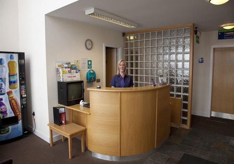 בית מלון כפרי Boston West