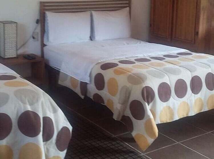 فندق Cabañas El Fresno