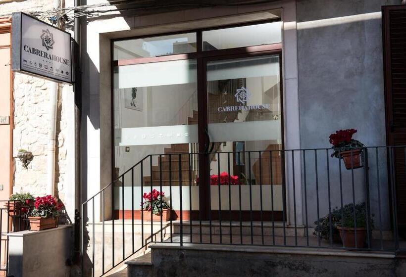 酒店 Cabrera House