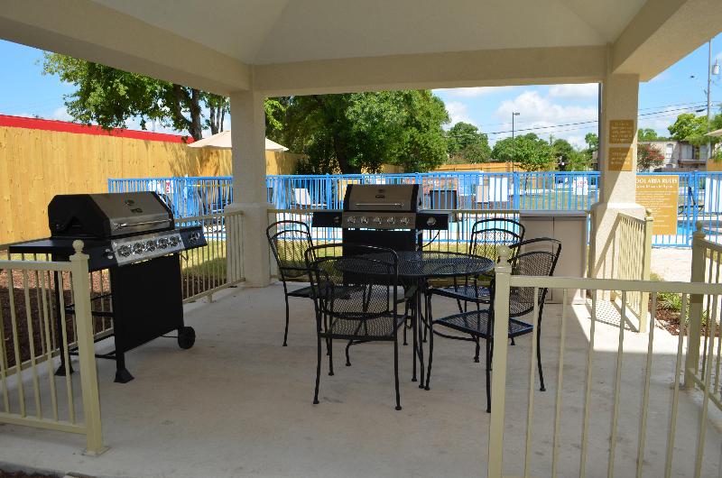 Отель Candlewood Suites San Antonio Airport, An Ihg