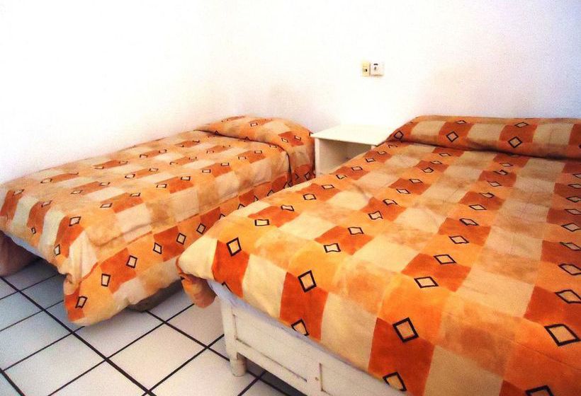 فندق Bagasi Manzanillo