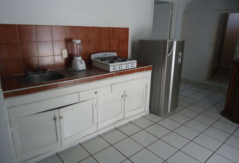 هتل Bagasi Manzanillo