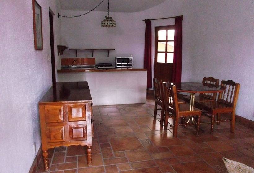 בית מלון כפרי El Pueblito