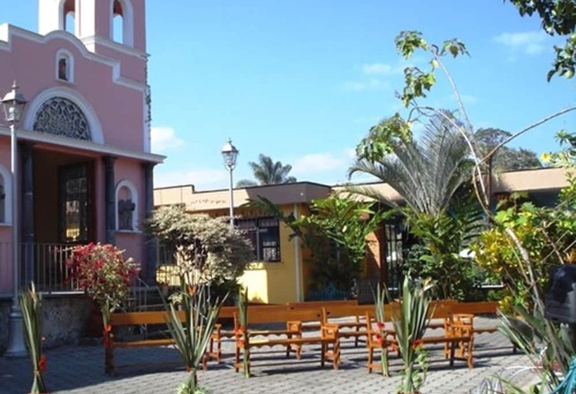 בית מלון כפרי El Pueblito