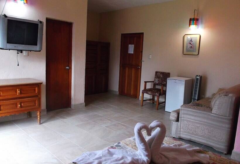 בית מלון כפרי El Pueblito