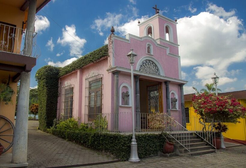 בית מלון כפרי El Pueblito