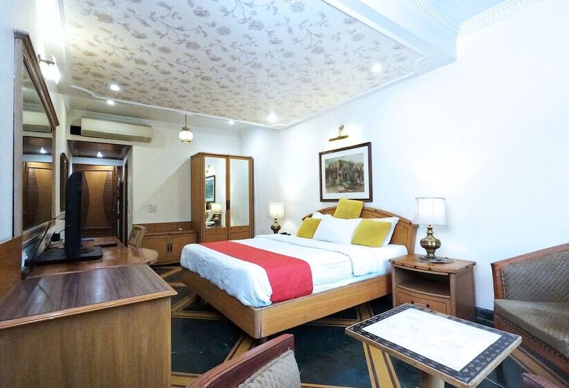 Fabhotel Kwality Regency