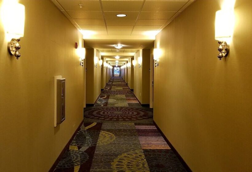 فندق Glacier Peaks