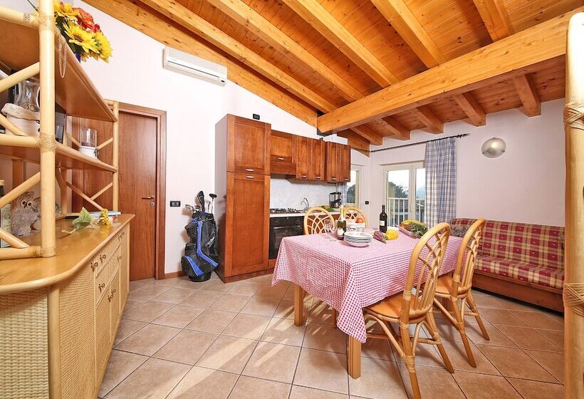 فندق Il Colombaro