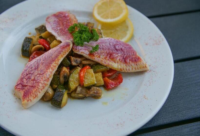 Отель Inn Design Restaurant L Escale