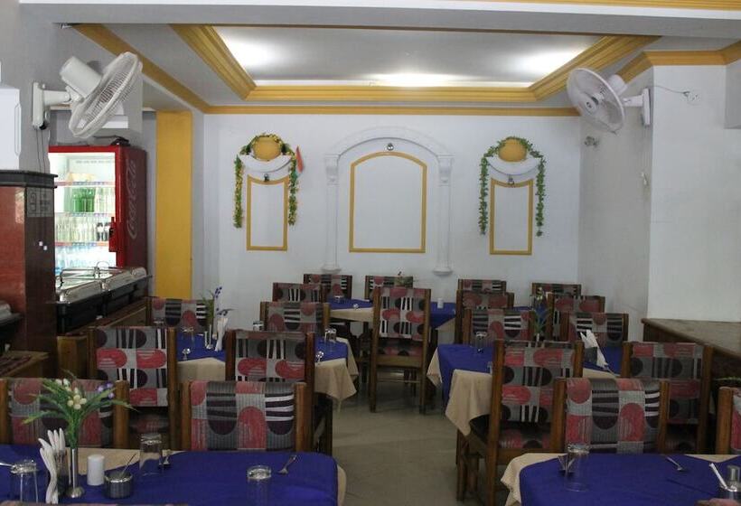 בית מלון כפרי Jeevak International