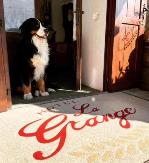 Отель La Grange Animal Chic