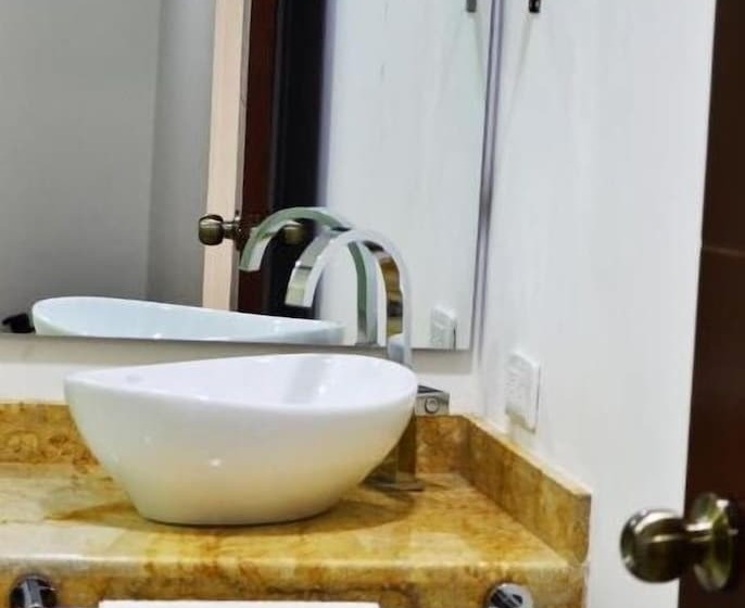 Отель La Plazuela