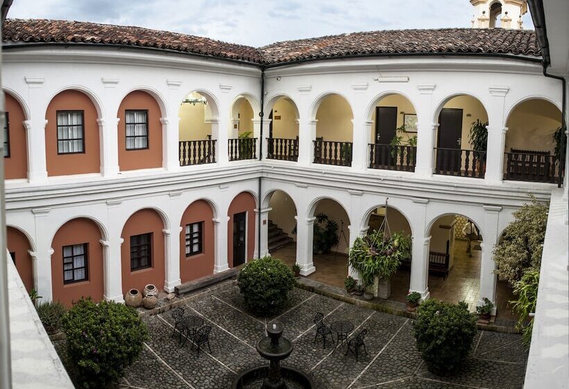 Отель La Plazuela