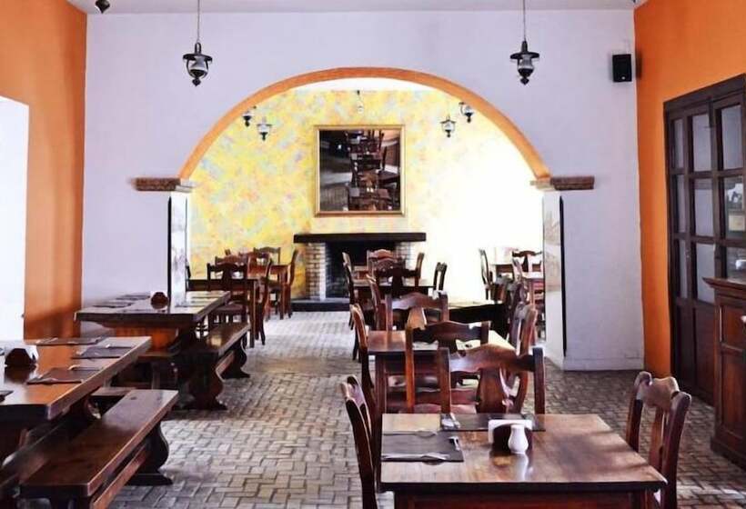 Отель La Plazuela