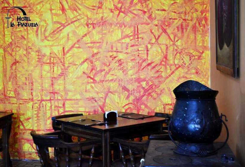 Отель La Plazuela