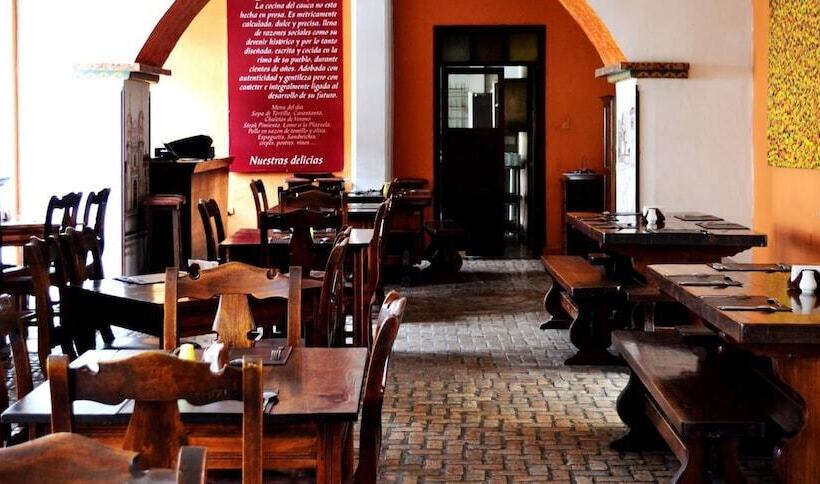 Отель La Plazuela