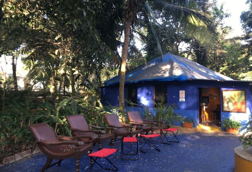 בית מלון כפרי Mango Beach House Kihim Alibaug