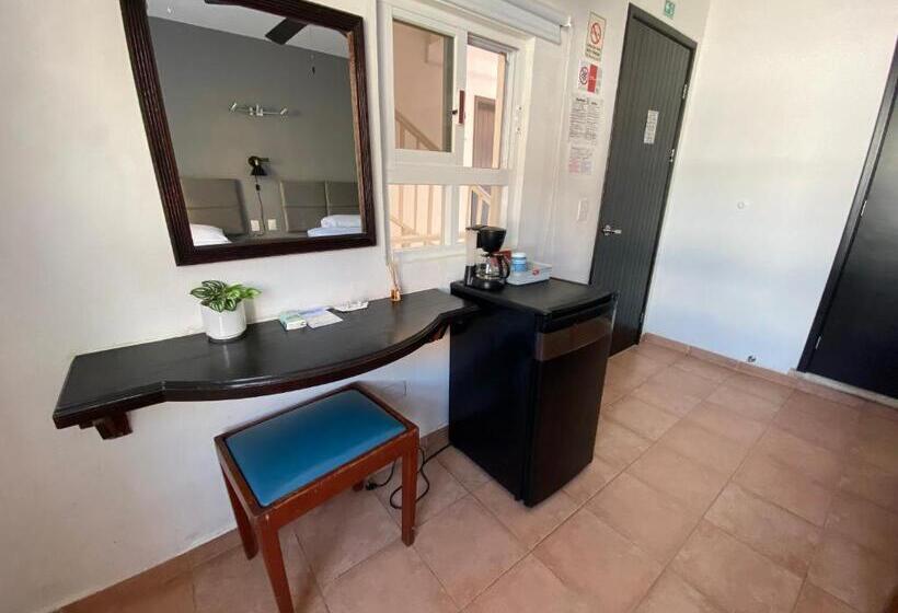 Отель Marcianito