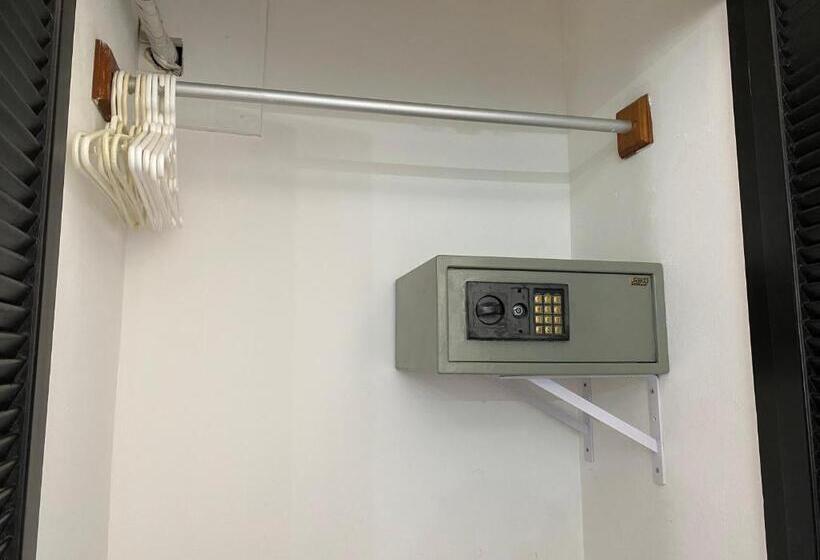 Отель Marcianito