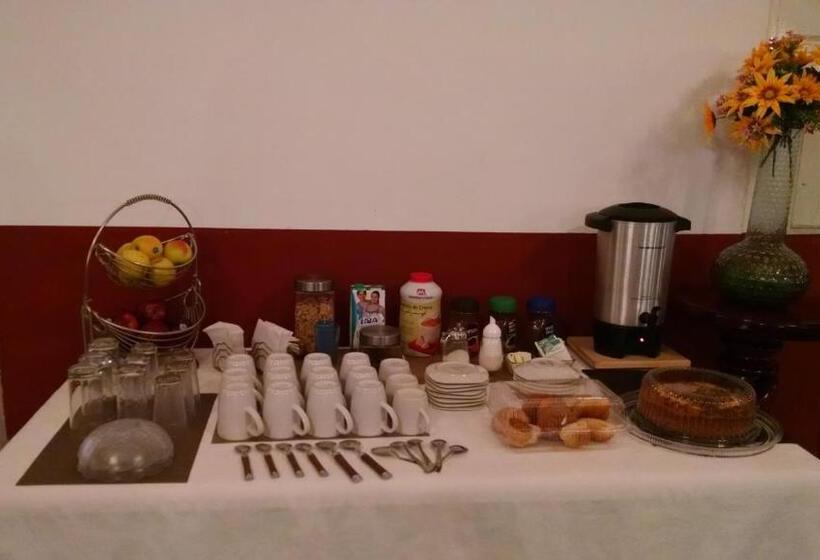 هتل Maya Ah Kim Pech