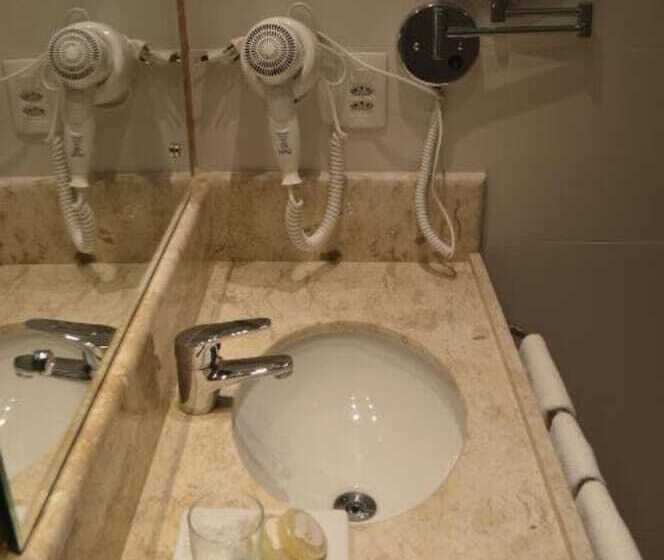 בית מלון כפרי Nord Luxxor Tambau