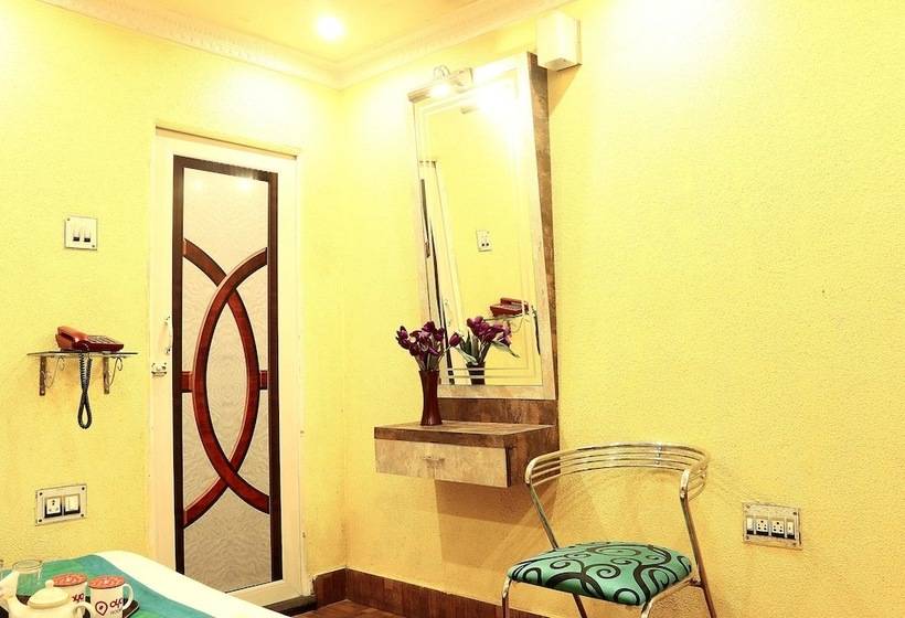 هتل Oyo Rooms Airport Gate No 2