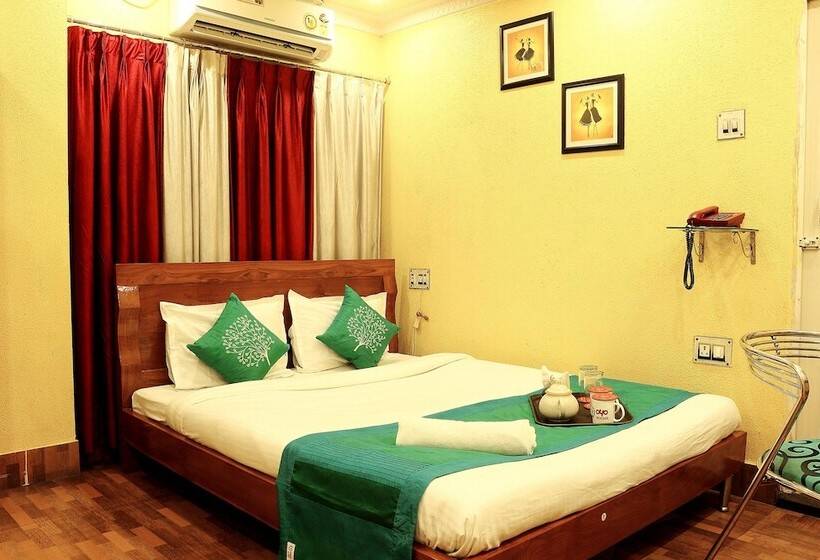 هتل Oyo Rooms Airport Gate No 2