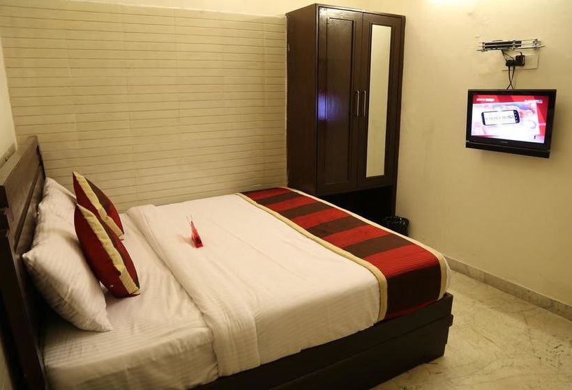 Отель Oyo Rooms Sector 3 Panchkula Majri Chowk