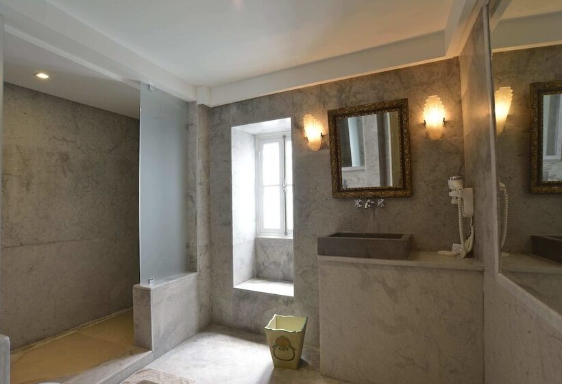 هتل Palais Bayram