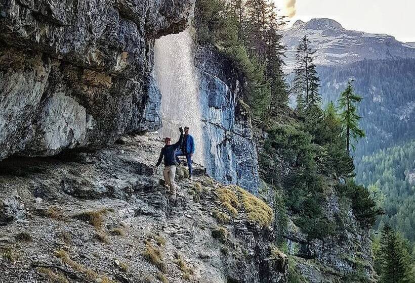 فندق Pineta Nature Resort  Wellness & Spa