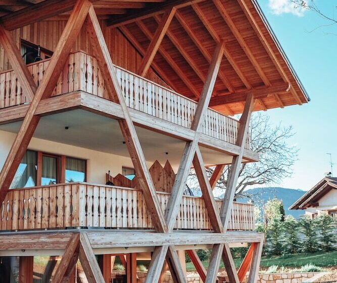 فندق Pineta Nature Resort  Wellness & Spa