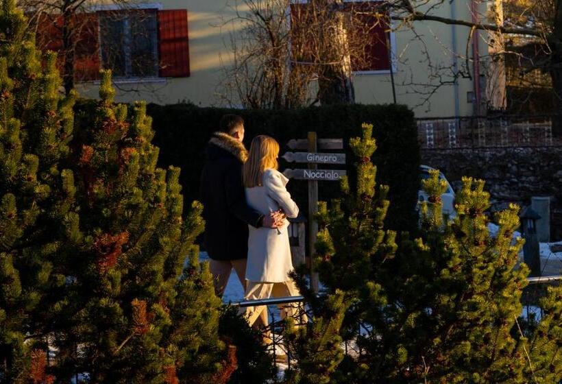 فندق Pineta Nature Resort  Wellness & Spa