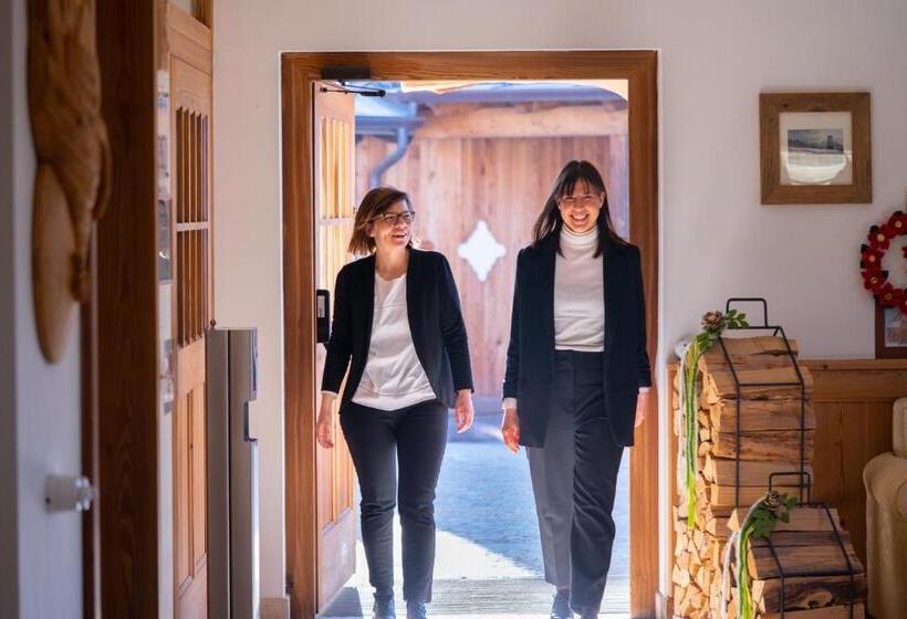 فندق Pineta Nature Resort  Wellness & Spa