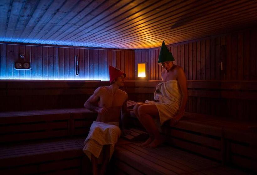 فندق Pineta Nature Resort  Wellness & Spa