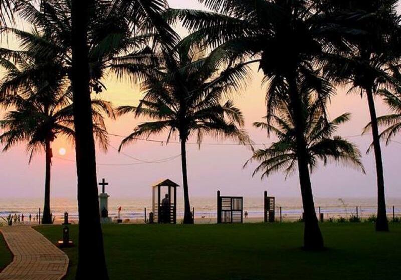 בית מלון כפרי Planet Hollywood Beach Resort Goa