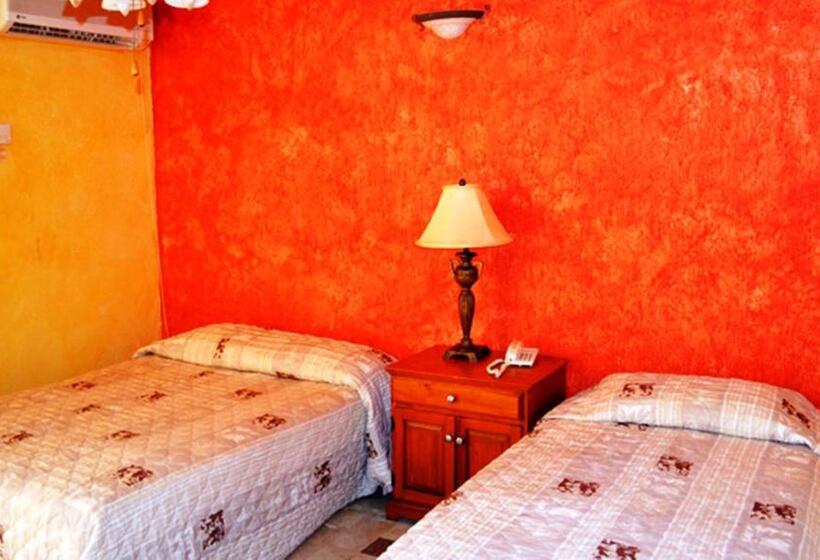 酒店 Playa Del Sol