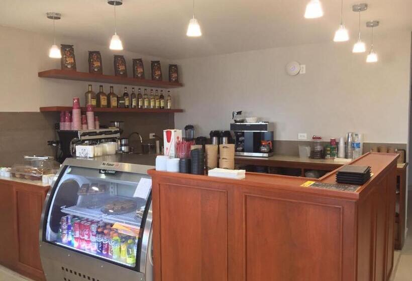 فندق Playa Del Sol