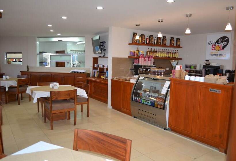 فندق Playa Del Sol