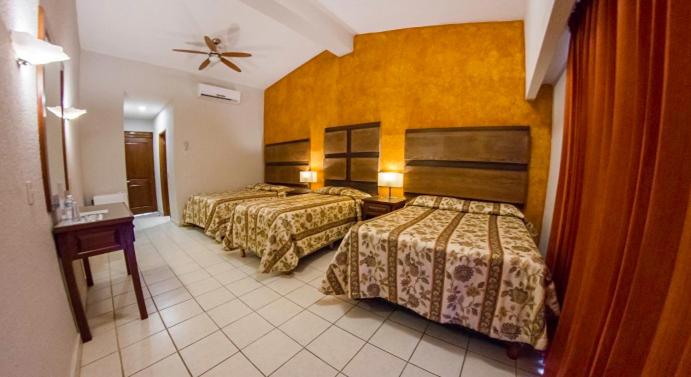 فندق Playa Del Sol