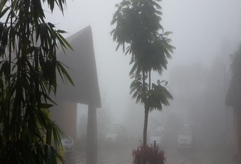 هتل Poetree Thekkady