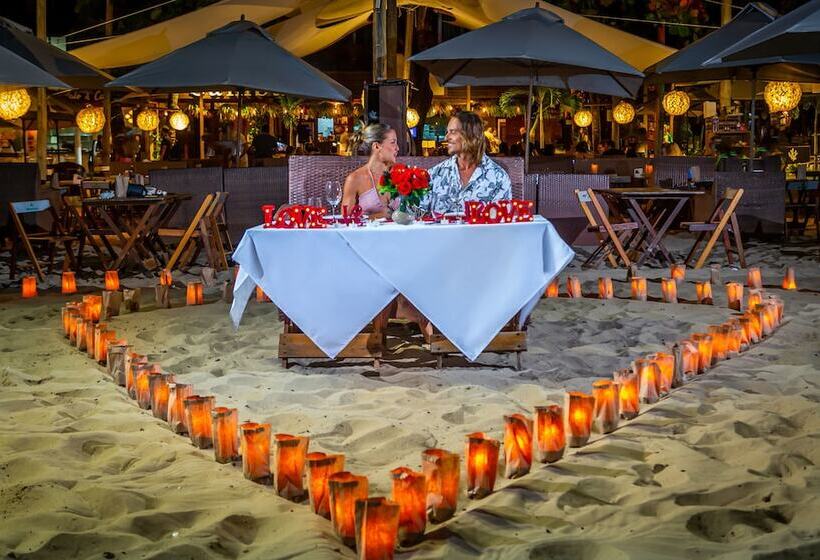 ホテル Pousada Sambass