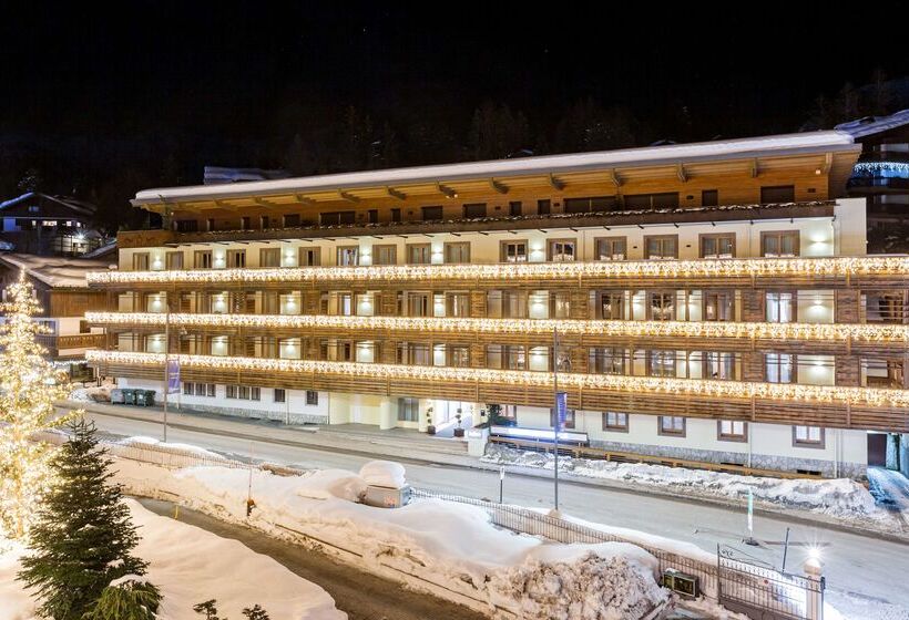 酒店 Radisson Residences Savoia Palace Cortina D’ampezzo