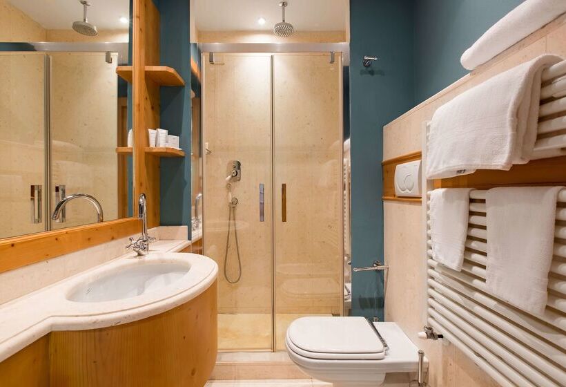 酒店 Radisson Residences Savoia Palace Cortina D’ampezzo