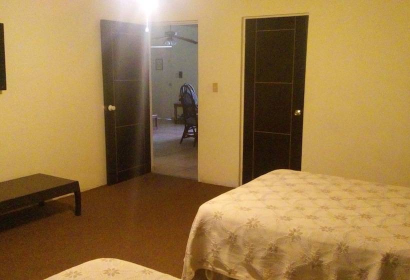 בית מלון כפרי Rincon Real Suites