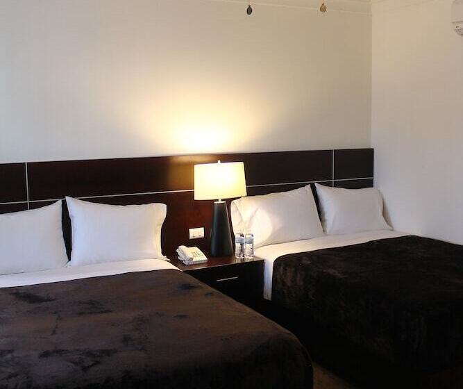 בית מלון כפרי Rincon Real Suites