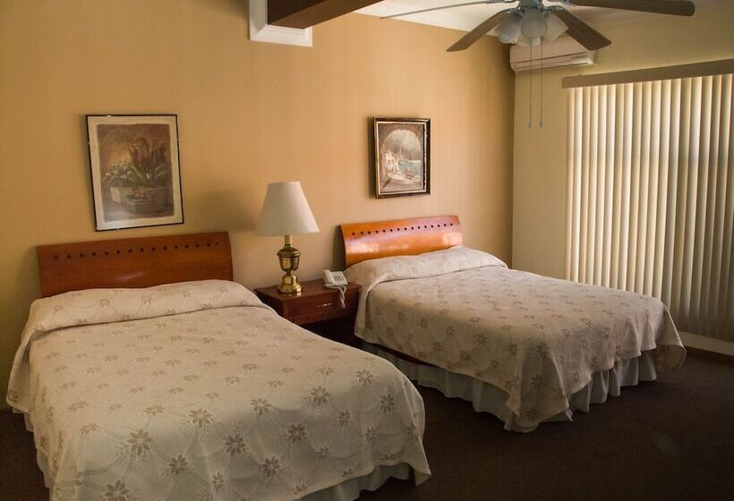 בית מלון כפרי Rincon Real Suites