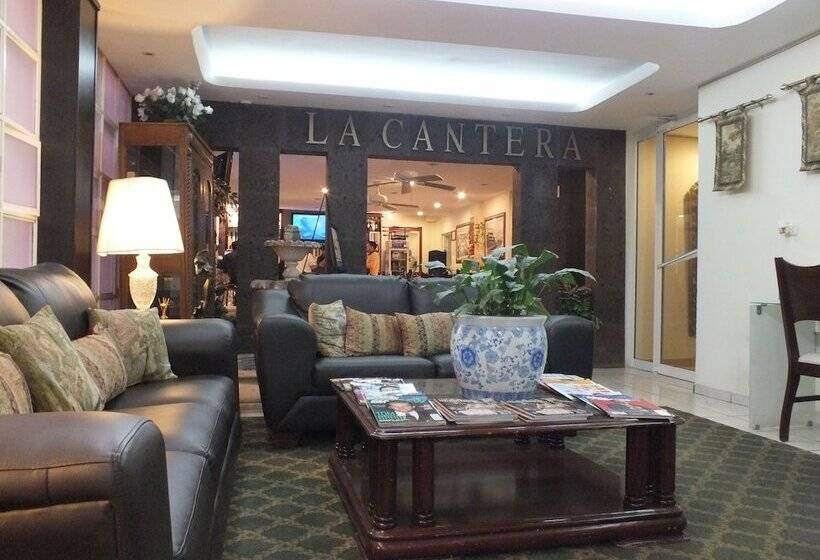 בית מלון כפרי Rincon Real Suites