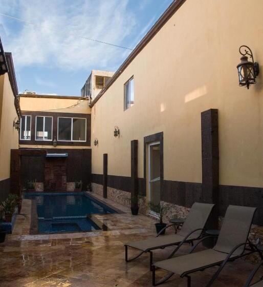 בית מלון כפרי Rincon Real Suites